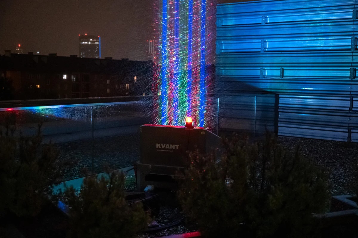 Architect W1500B ランドマークレーザー　スカイレーザー　超強力サーチライト　光のオブジェ