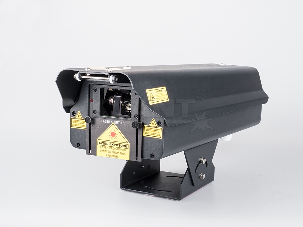 屋外広告　レーザービルボード　派手で目立つ広告　新しい媒体