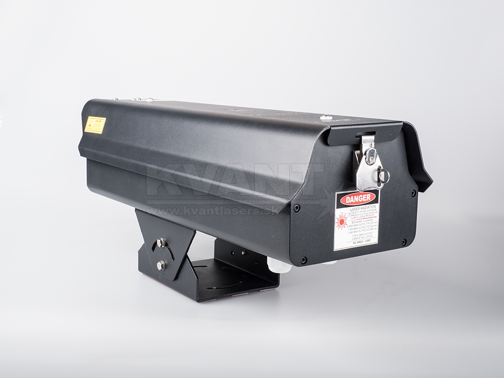 屋外広告　レーザービルボード　派手で目立つ広告　新しい媒体