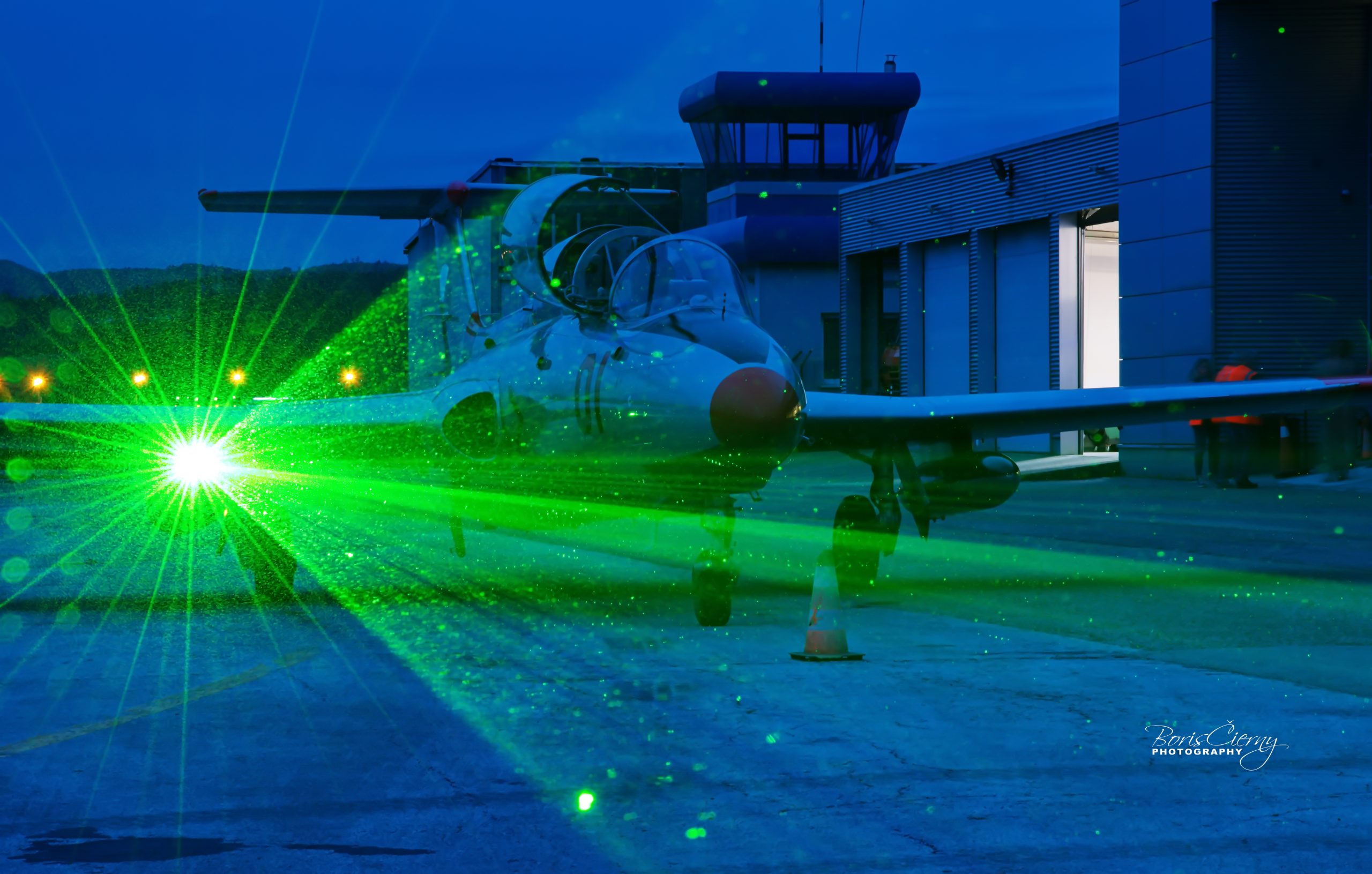 レーザーの耐久性を確認