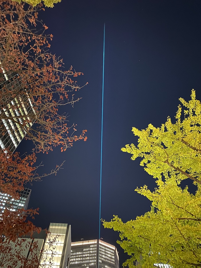 宇宙までも届くレーザー光線