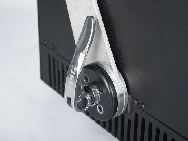 We offer two 6-watt Clubmax SE projectors with an FB3-QS or FB4 standalone Pangolin laser control interface for less than ever before.