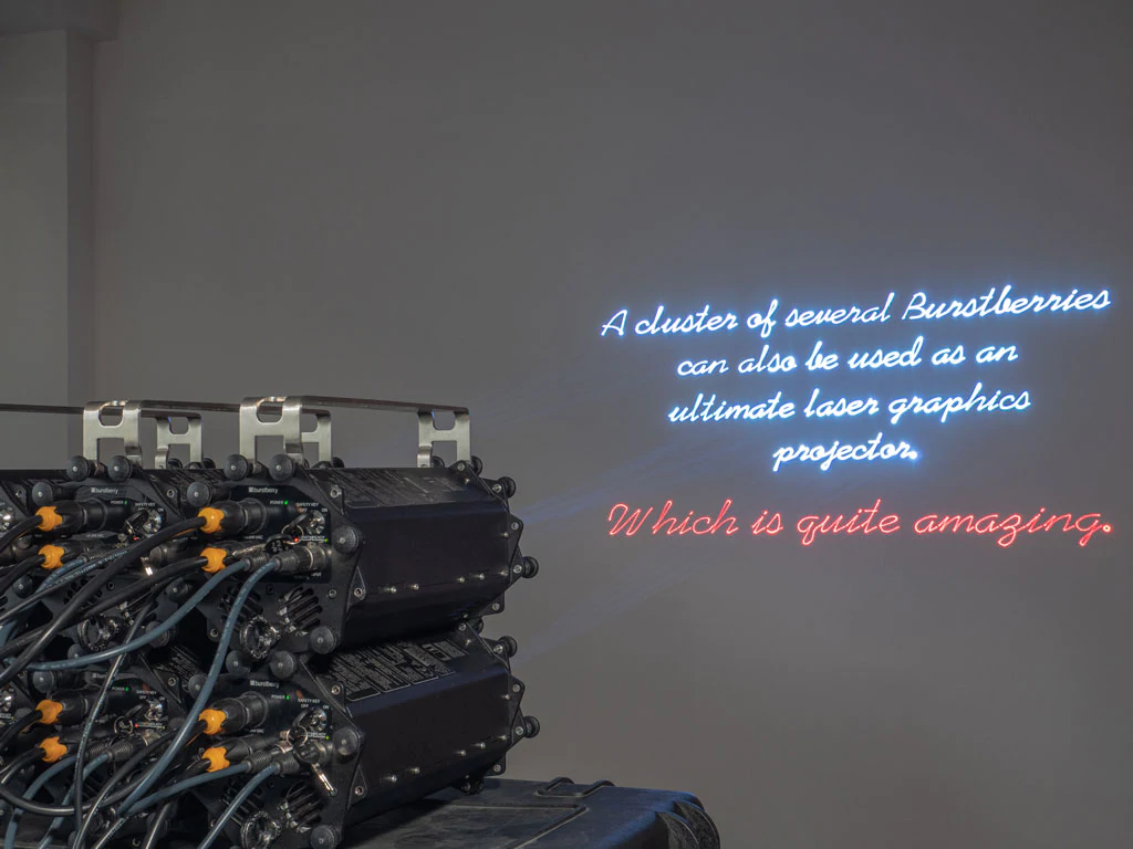 組み合わせ中なレーザー　バーストベリークラスター