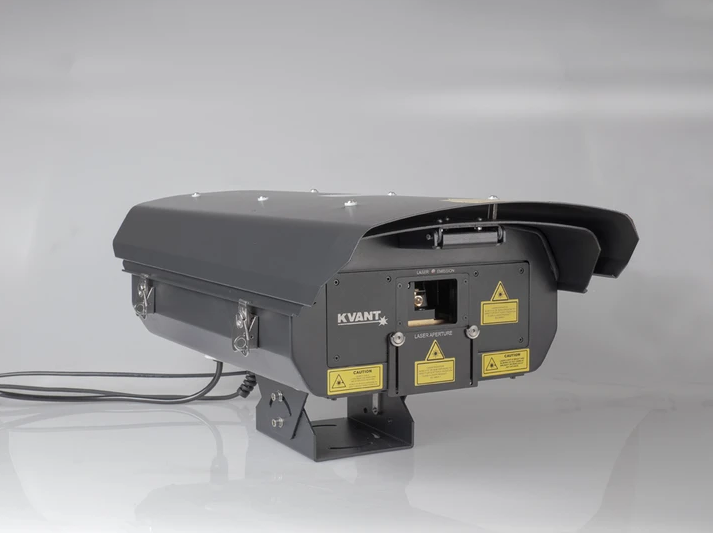 屋外広告　レーザービルボード　派手で目立つ広告　新しい媒体