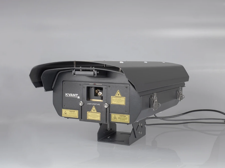 屋外広告　レーザービルボード　派手で目立つ広告　新しい媒体