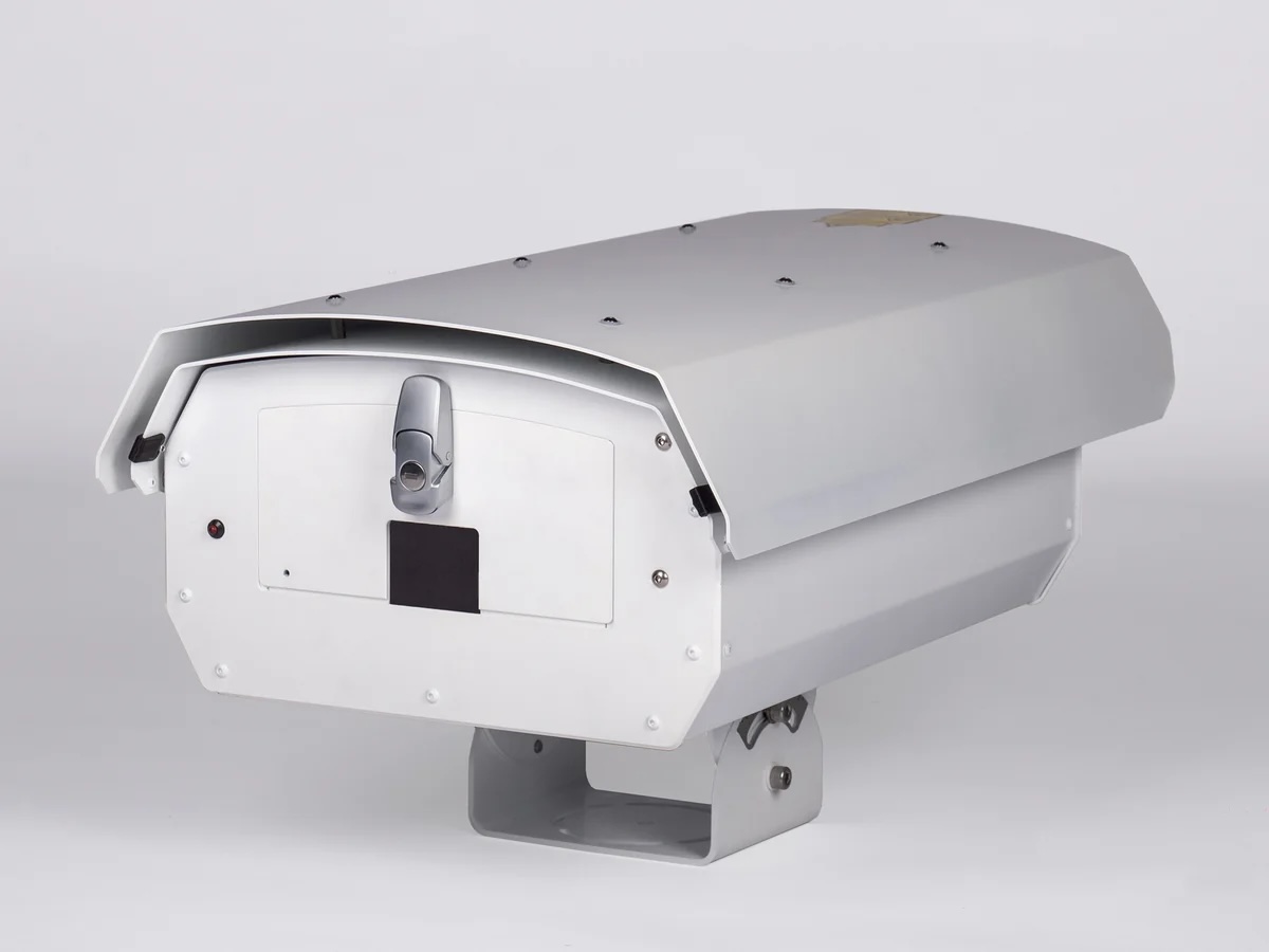 屋外広告　レーザービルボード　派手で目立つ広告　新しい媒体