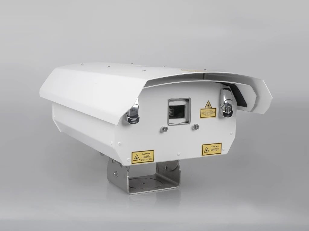 屋外広告　レーザービルボード　派手で目立つ広告　新しい媒体